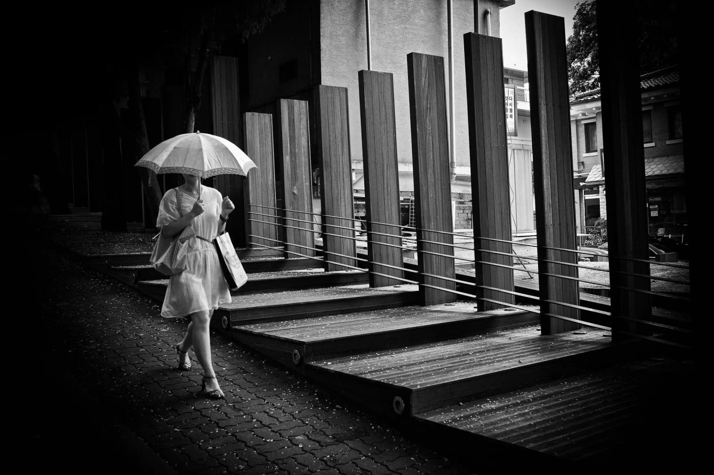 Street photo sample